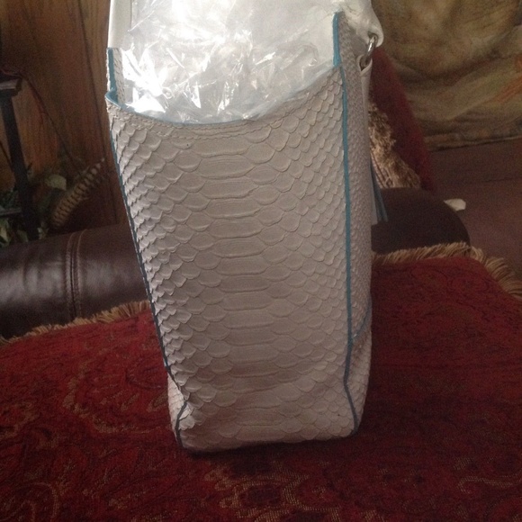 Coach Leather Legacy Chalk Python Embossed Purse - Picture 7 of 8